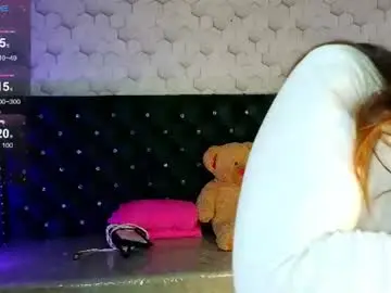 Chaturbate Watch Live Sex Cams of diamondfox_m