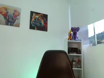 Chaturbate Sex Cam of darius_phoenix