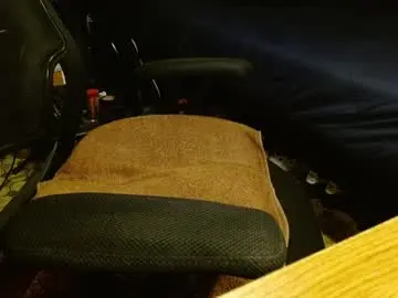 Chaturbate Live Sex Cam of readytocum90