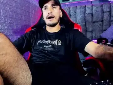 Chaturbate Free Live Porn of axell_cross2