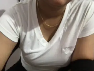 Dscgirls Live Porn of Renny_queen