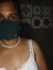 Dscgirls Live Sex Cam of indianhothyd