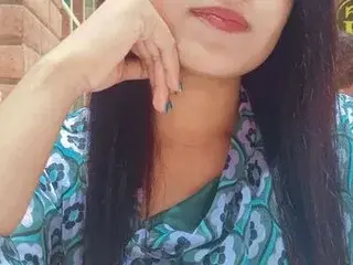 Dscgirls Free Porn Cam of hottyriyaa