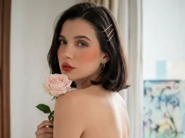 Imlive Live Porn of ElizaKorss
