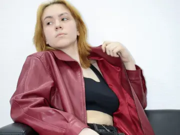 Imlive Live Porn of RemyFreya