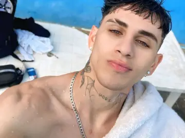 Imlive Live Sex Cam of DanntheStiff741