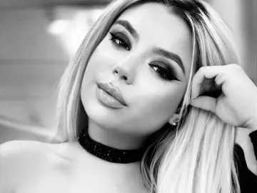 Imlive Nude Webcam of EllBlue303
