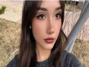 Livejasmin Free Porn Cam of MeghanSkomo