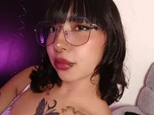 Myfreecams Sex Cam of Arya_Line