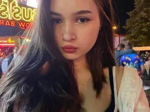 Myfreecams Sex Chat of Miloria