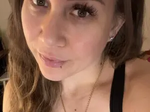 Myfreecams Sex Cam of thedevinemilf