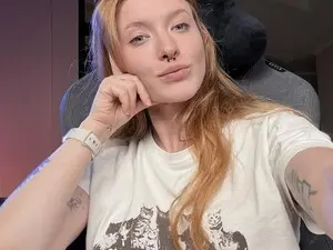 Myfreecams Live Sex Cam of SonicPorn