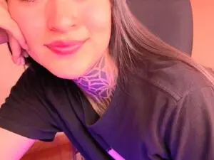Myfreecams Adult Webcams of Isaa_cutew