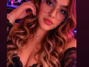 Myfreecams Free Live Porn of Adele_cruzz