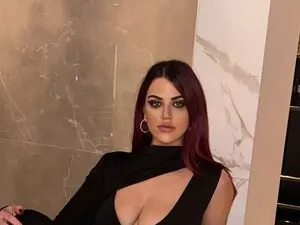 Myfreecams Nude Webcam of Alessia_Bloom