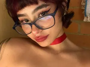 Myfreecams Watch Live Sex Cams of MeeyLee