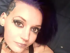 Myfreecams Nude Webcam of Lunaoddwitch