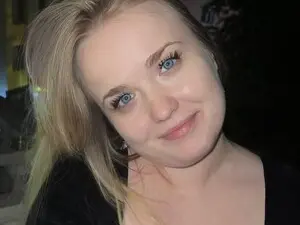 Myfreecams Free Live Porn of SquirttBlondy