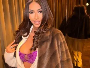 Myfreecams Watch Live Sex Cams of MarisaMuse