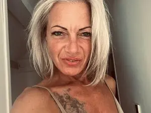 Myfreecams Live Porn of TrophyMilf