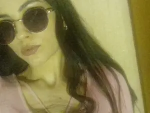 Myfreecams Live Porn of Frioninny
