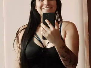 Myfreecams Live Sex Cam of Leah_parker