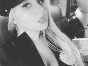 Myfreecams Watch Live Sex Cams of Imthinkaboutu