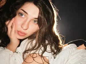 Myfreecams Sex Chat of Vanessa_Ray