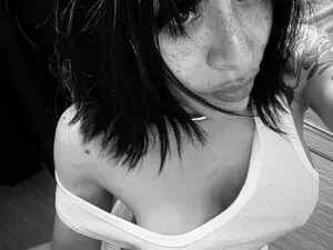 Myfreecams Nude Webcam of nella