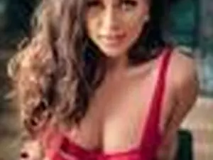 Myfreecams Live Sex Cam of Cris_Doll