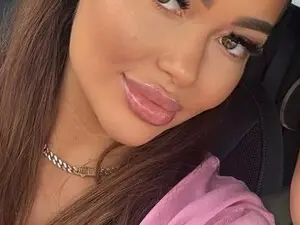 Myfreecams Best Webcam of Selenna_Sky