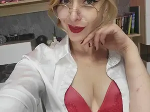 Myfreecams Free Live Porn of YourVenus00