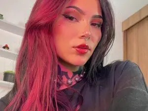 Myfreecams Free Live Porn of Sara_queen