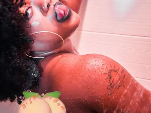 Myfreecams Adult Video Chat of Bigbootibambi
