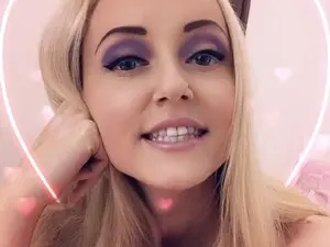 Myfreecams Private Sex Chat of HelloSandy