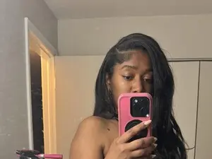 Myfreecams Free Live Porn of SoftChocolate1