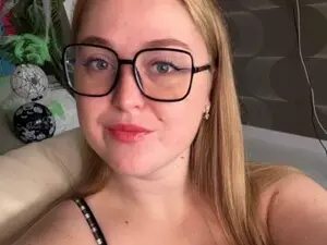 Myfreecams Adult Webcams of Tori_Blond