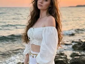 Myfreecams Best live sex cam show of Nessa_Pearl