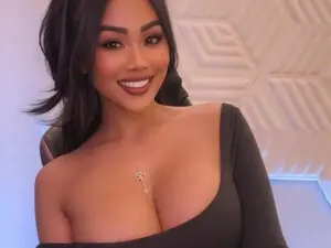 Myfreecams Best live sex cam show of SinCityVEE