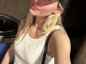 Myfreecams Nude Webcam of Partygirl1