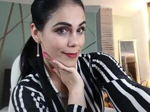 Myfreecams Sex Cam of Girasolwalton
