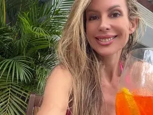 Myfreecams Live Sex Cam of Carol_Ass