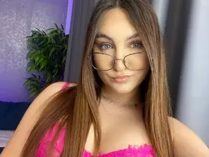 Myfreecams Free Porn Cam of ValentinaMonroe