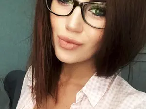 Myfreecams Live Porn of DanieHoney