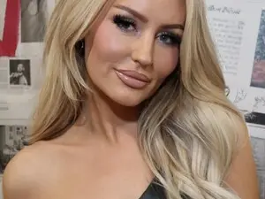 Myfreecams Live Sex of Officialelsa