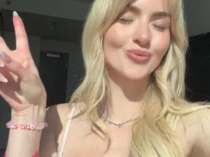 Myfreecams Live Sex of Luna_Faye_
