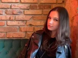 Myfreecams Live Sex Cam of InnocentEve_