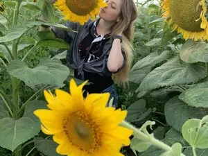 Myfreecams Adult Webcam of Always18_