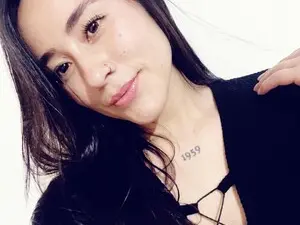 Myfreecams Watch Live Sex Cams of Emiily