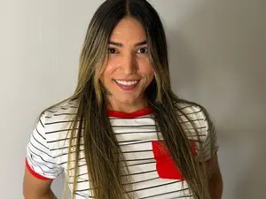 Myfreecams Watch Live Sex Cams of hiallie_